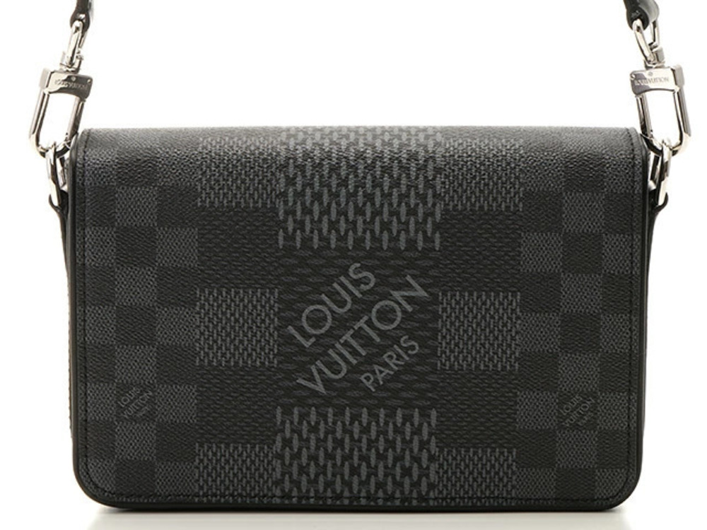 LOUIS VUITTON Studio Messenger Damier Graphite Black